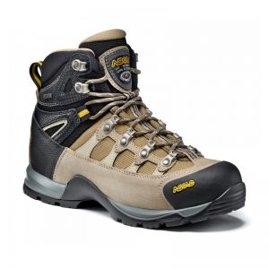 کفش کوهنوردی